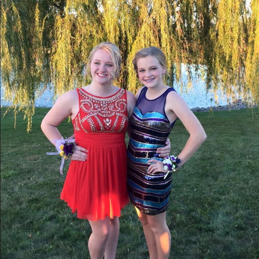 Red dress for Prom, Homecoming any formal - Picture 10 of 10